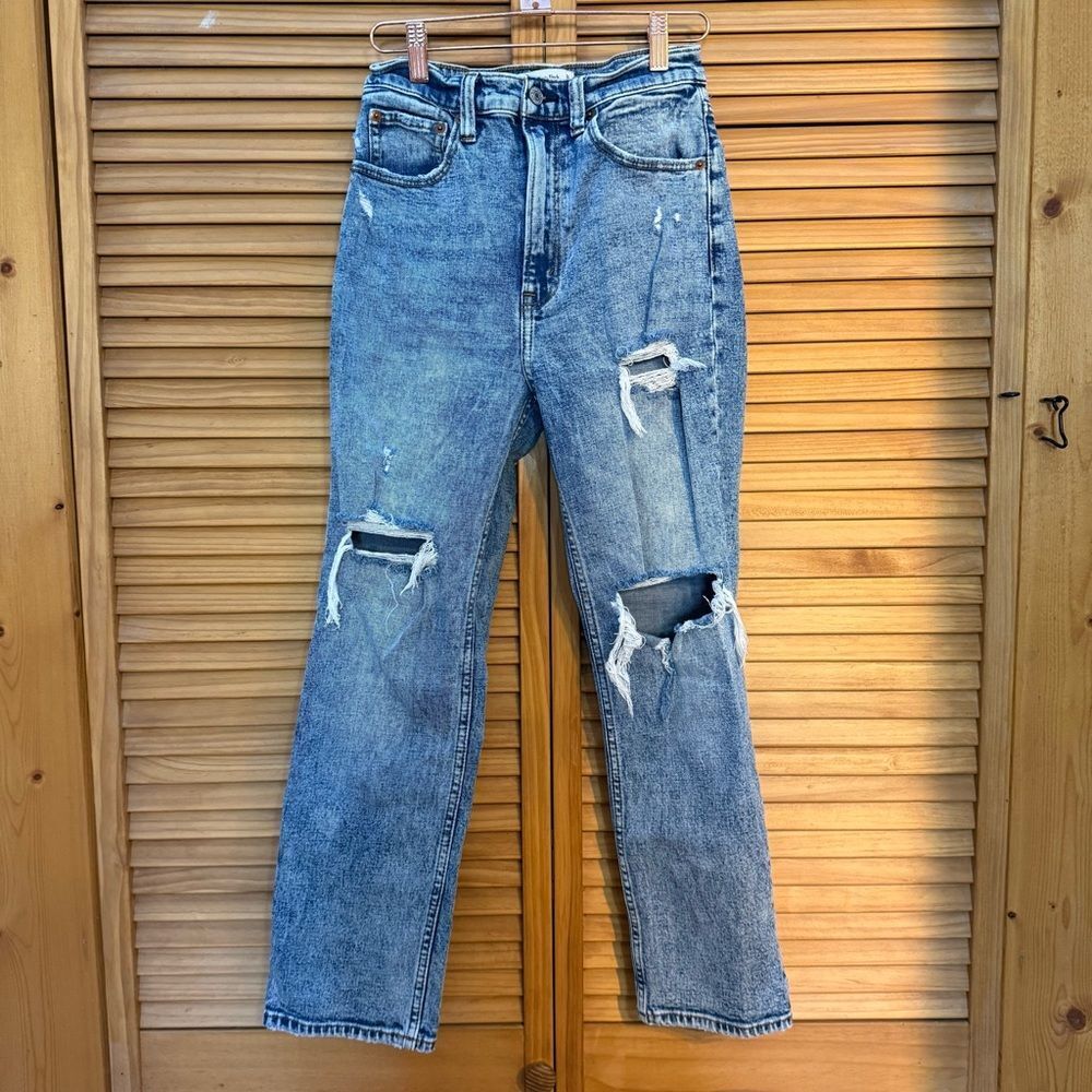 Abercrombie & Fitch Light Blue Distressed Straight Leg Jeans size 2